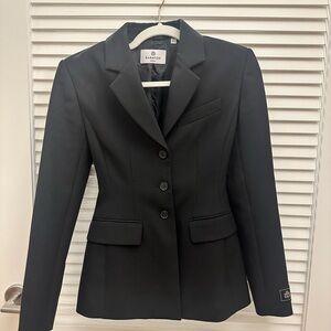 Babaton Aritzia Standout Blazer - Size 00 - Black